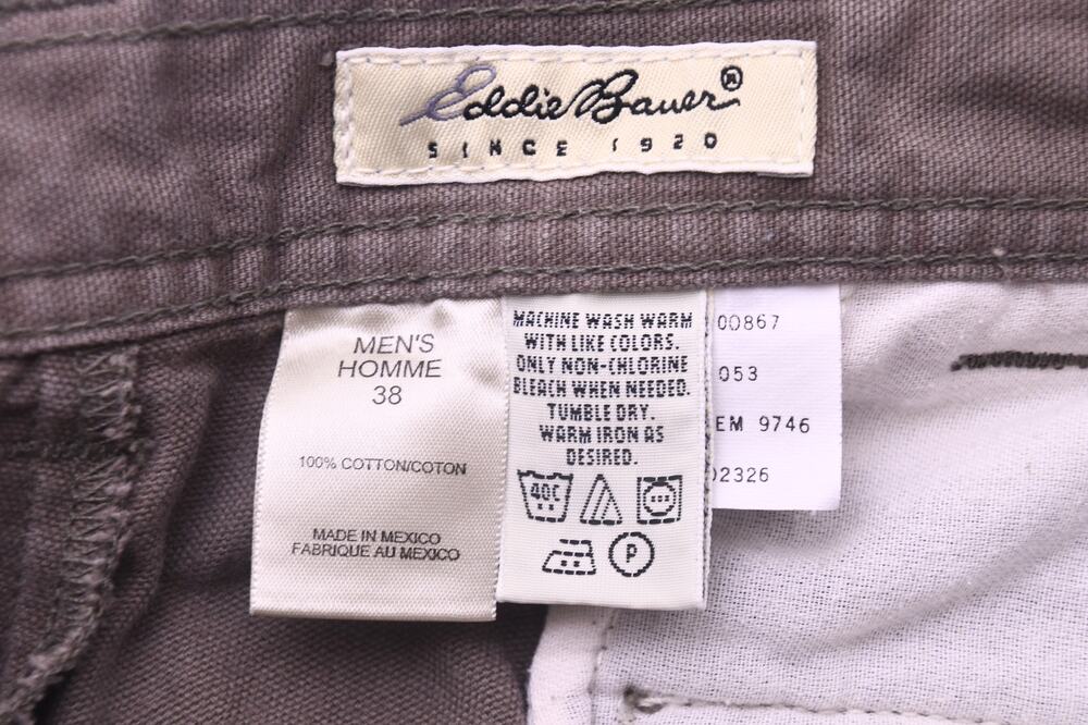 Eddie Bauer Men’s Size 38 Brown Cargo Shorts 100% Cotton Outdoor Hiking